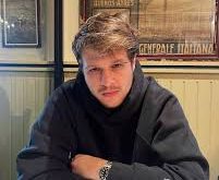 Burak Yörük Kimdir? 29 Yaşında Genç Oyuncu