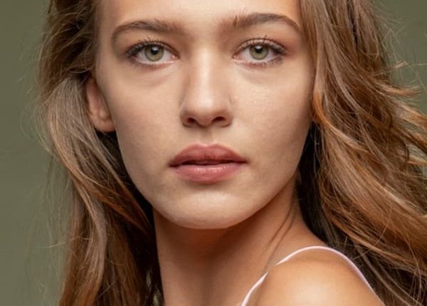 Melisa Döngel Kimdir? İşte Bilmeniz Gerekenler