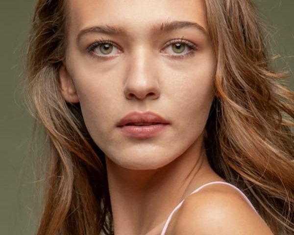 Melisa Döngel Kimdir? İşte Bilmeniz Gerekenler